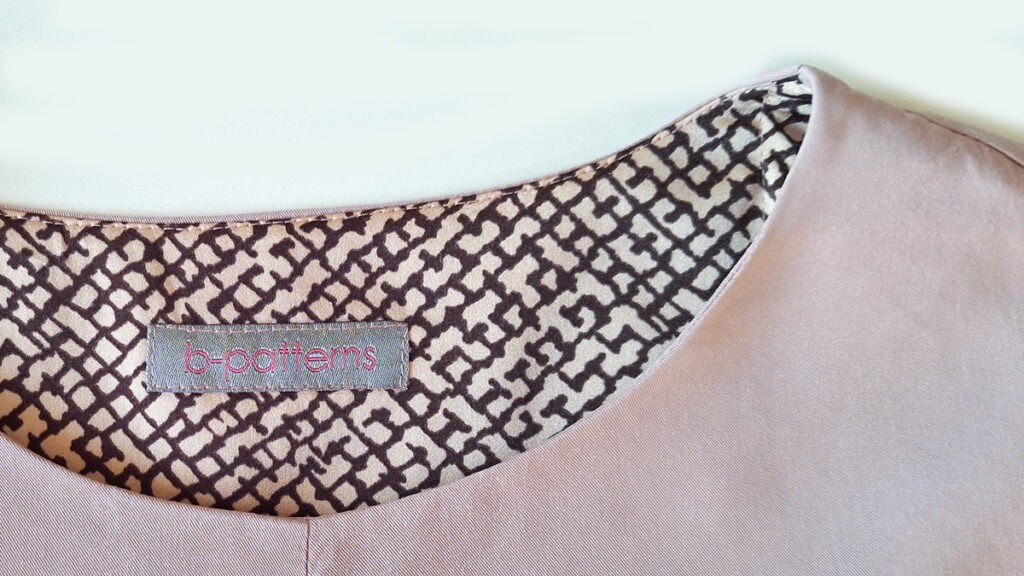 Untersteppnaht Rundhals